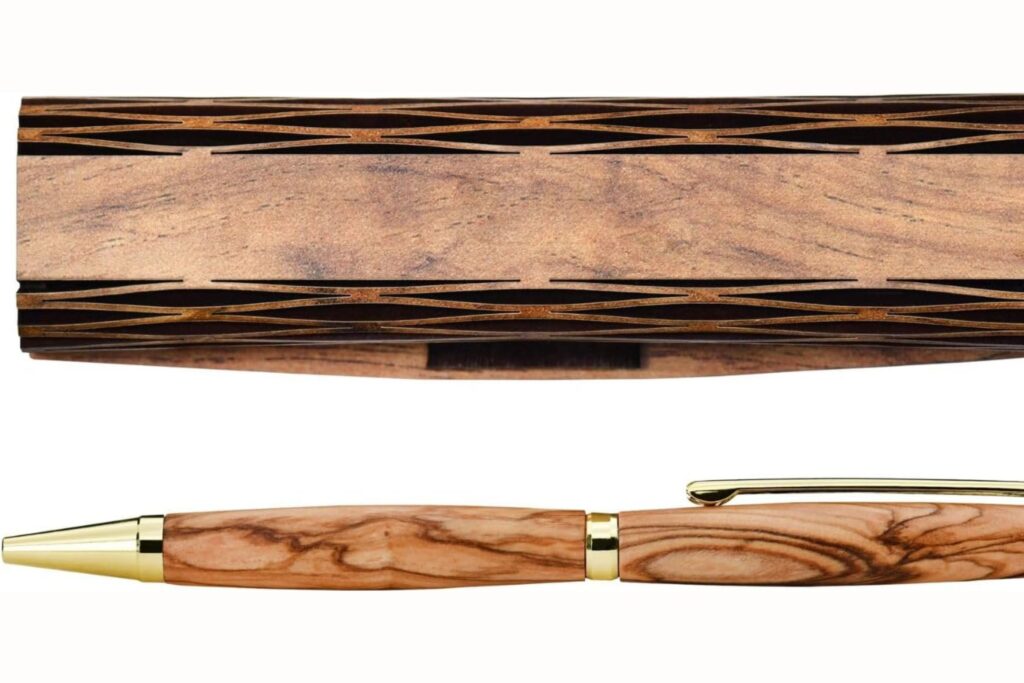 Penna KASSIS in Legno d'Ulivo: L'Arte della Scrittura Incontra la Natura